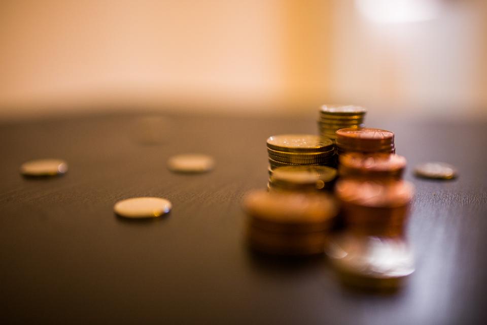 Mennyibe kerül a ChatGPT hirdetés? Árak 2026
