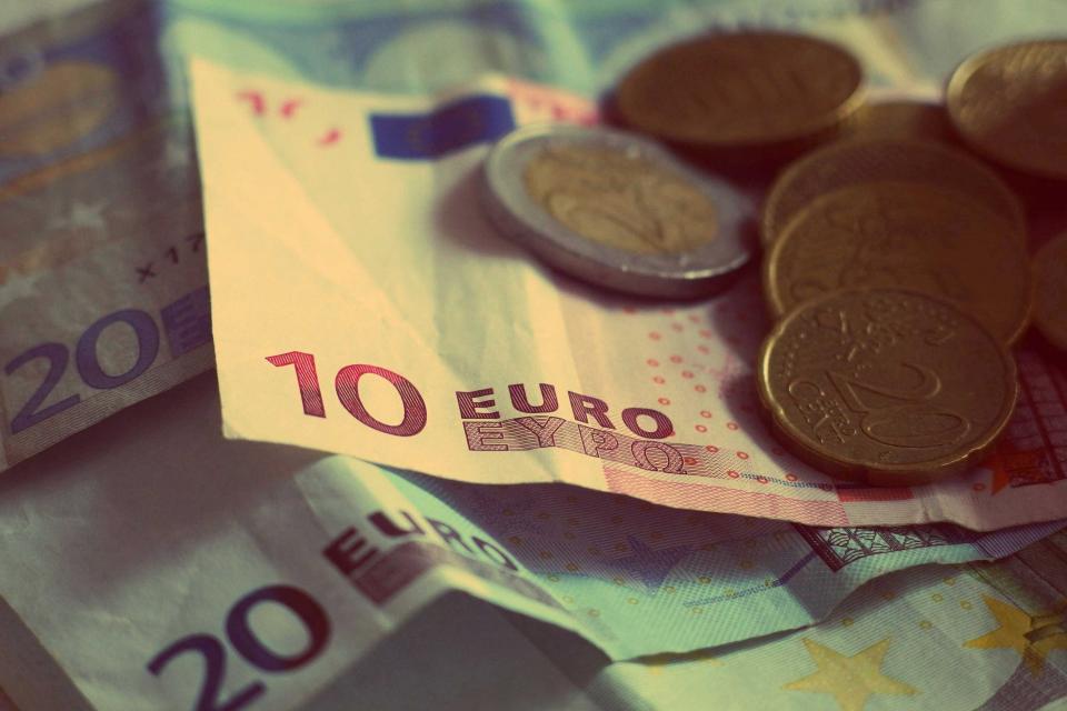 Márkaépítési stratégia lépései 2026 — gyakorlati útmutató KKV-nak
