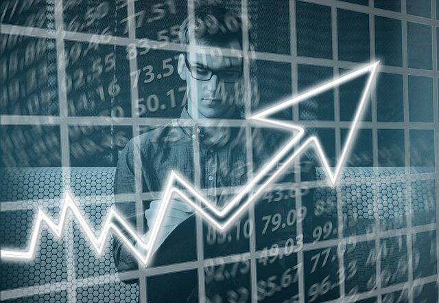 Webáruház forgalom növelés SEO és PPC stratégiákkal – Részletes útmutató 2025-re