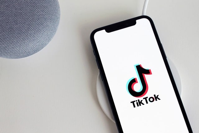 Hogyan kombináld a Google, Facebook és TikTok hirdetéseket az adatalapú növekedésért