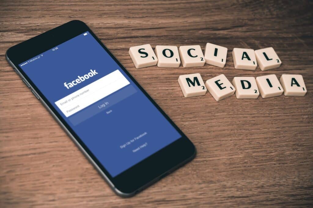 A tökéletes Facebook borítókép méret 2025-re – Útmutató és eszközök