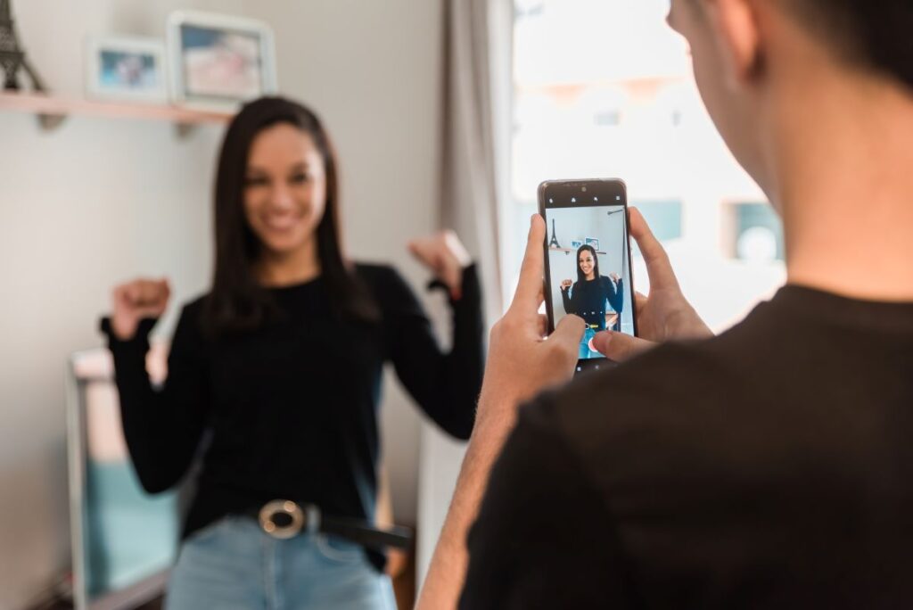 TikTok hirdetések 2025-ben: mi működik valójában?